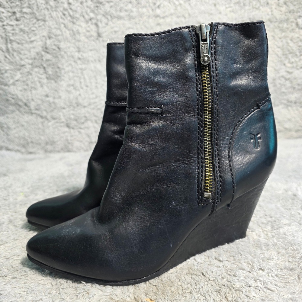 Frye Wedge Ankle Boots Black Leather Pointed Toe Side Zip‎ Womens 7M UNIQUE